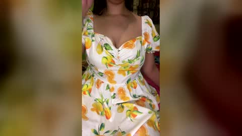 Jassmina  online show from 05/18/26, 09:53