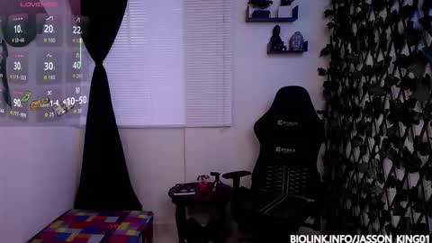 Snapshot of jasson_king01 chatting on 11/24/25, 11:21 JKing online show from 11/24/25, 11:21