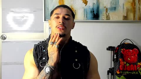 Lil Dark online show from 01/28/25, 02:43
