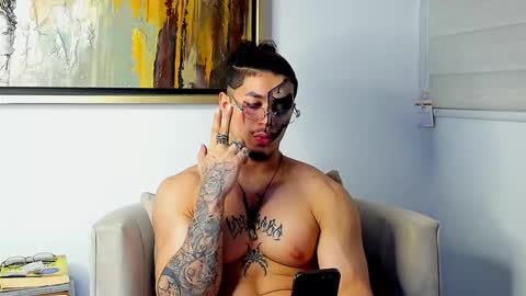 Snapshot of jasson_rodriguez69 chatting on 11/01/25, 05:53 Lil Dark online show from 11/01/25, 05:53