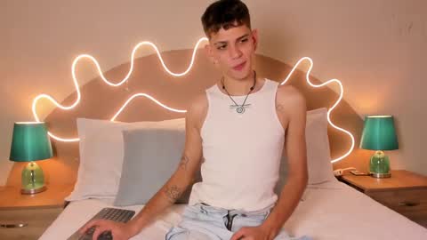 J A S S O N  online show from 10/02/25, 03:19