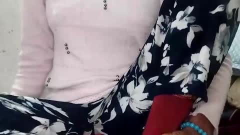 Snapshot of jasspreettt chatting on 12/16/24, 06:10 jasspreettt online show from 12/16/24, 06:10