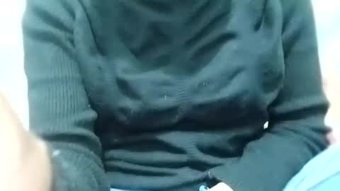 Snapshot of jasspreettt chatting on 12/17/24, 11:28 jasspreettt online show from 12/17/24, 11:28