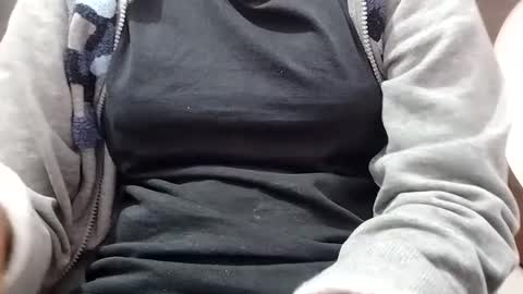 Snapshot of jasspreettt chatting on 03/04/25, 07:41 jasspreettt online show from 03/04/25, 07:41