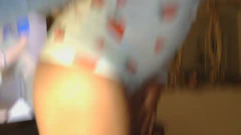 Snapshot of jassynicole chatting on 01/10/25, 02:57 Jaslene Lovely online show from 01/10/25, 02:57