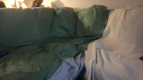 Snapshot of jaueo chatting on 01/02/25, 04:30 BBC FREAK Hoston TC online show from 01/02/25, 04:30