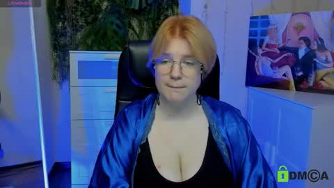 Snapshot of java_fire chatting on 11/05/25, 09:26 Katerina online show from 11/05/25, 09:26