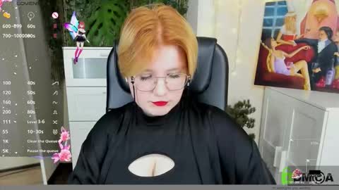 Snapshot of java_fire chatting on 11/22/25, 10:20 Katerina online show from 11/22/25, 10:20