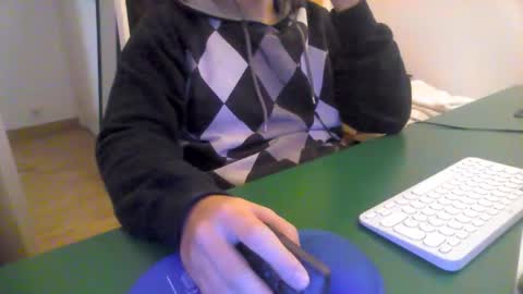 javi94valenciap online show from 02/16/25, 12:54