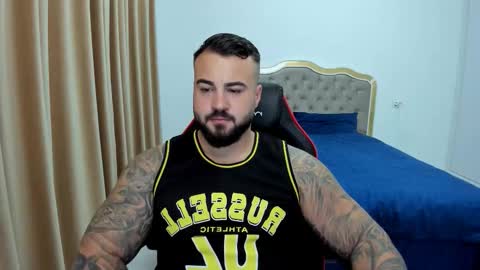  Javi  online show from 09/29/25, 10:47