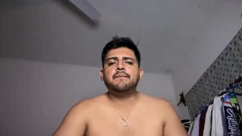 Snapshot of javiermichi chatting on 12/04/25, 05:06 javiermichi online show from 12/04/25, 05:06