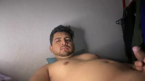 Snapshot of javiermichi chatting on 12/15/25, 10:41 javiermichi online show from 12/15/25, 10:41