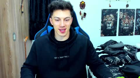 Javier online show from 12/09/24, 12:45