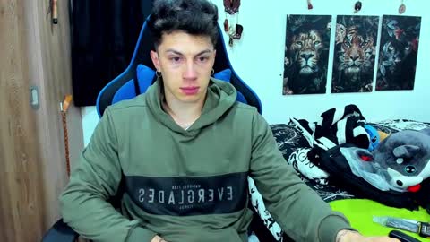 Javier online show from 12/10/24, 03:30