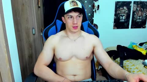 Javier online show from 12/17/24, 12:34