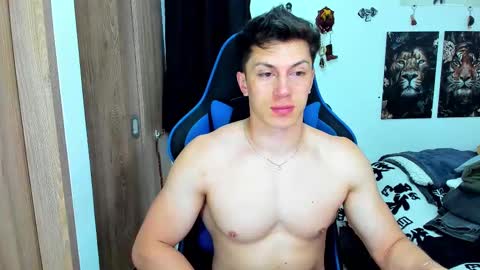 Javier online show from 02/17/25, 04:31