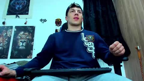 Javier online show from 02/26/25, 05:20