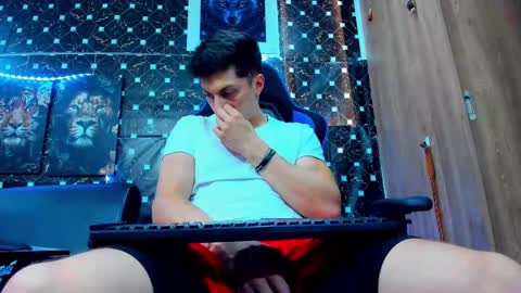 Javier online show from 09/10/25, 06:52