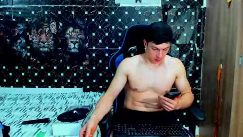Javier online show from 05/19/26, 02:07