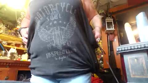 Snapshot of jax112284 chatting on 10/28/25, 03:36 jax112284 online show from 10/28/25, 03:36