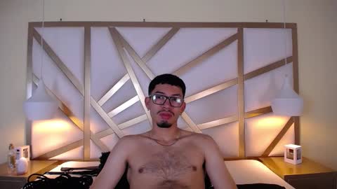 Snapshot of jaxon_carter chatting on 10/27/25, 10:03 jaxon_carter online show from 10/27/25, 10:03