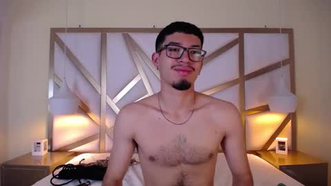 Snapshot of jaxon_carter chatting on 11/22/25, 09:58 jaxon_carter online show from 11/22/25, 09:58