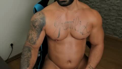 Snapshot of jaxonhunk chatting on 01/14/26, 09:42 JaxonHunk online show from 01/14/26, 09:42