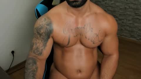 Snapshot of jaxonhunk chatting on 01/17/26, 10:02 JaxonHunk online show from 01/17/26, 10:02