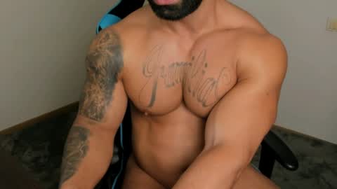Snapshot of jaxonhunk chatting on 03/15/26, 01:06 JaxonHunk online show from 03/15/26, 01:06