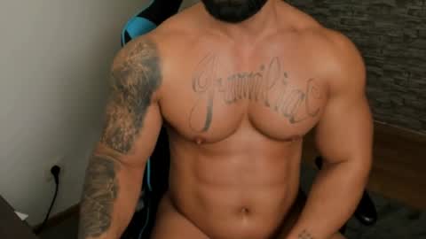 Snapshot of jaxonhunk chatting on 04/08/26, 07:58 JaxonHunk online show from 04/08/26, 07:58