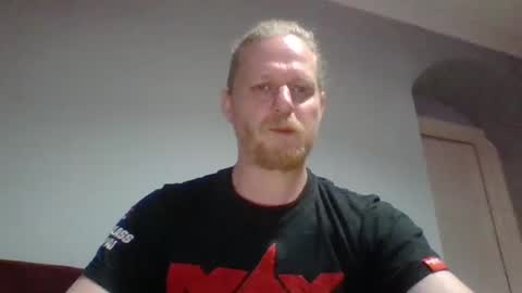 Snapshot of jaxx7777 chatting on 12/24/24, 02:43 jaxx7777 online show from 12/24/24, 02:43