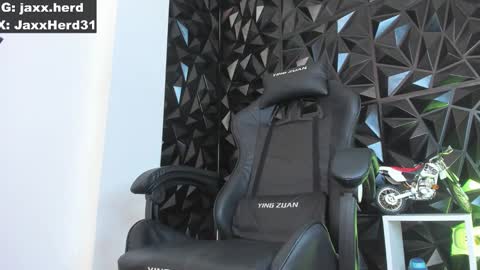 Michael online show from 02/17/25, 04:59