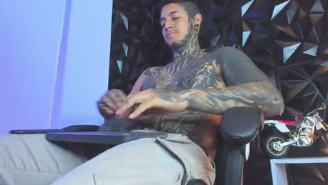 Michael online show from 02/18/25, 11:41