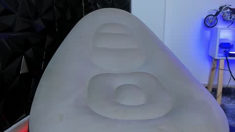 Michael online show from 03/11/25, 07:36
