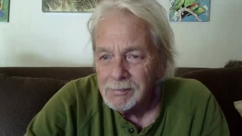 jay-jay1475 online show from 12/15/24, 08:04