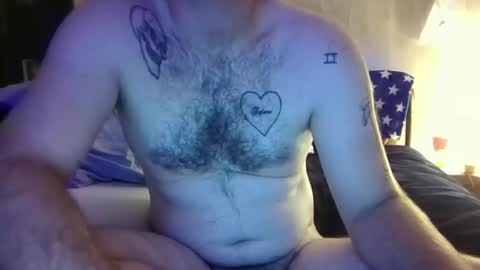 Snapshot of jaybeast98 chatting on 05/30/26, 06:05 jaybeast98 online show from 05/30/26, 06:05
