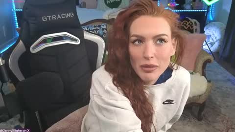 Snapshot of jaybeitsme chatting on 12/20/25, 10:17 JennyBlighe online show from 12/20/25, 10:17