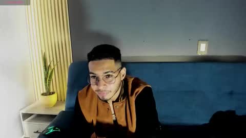 Snapshot of jaybrown_1 chatting on 12/02/25, 10:38 Jay online show from 12/02/25, 10:38