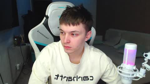Jayce online show from 12/20/24, 02:19