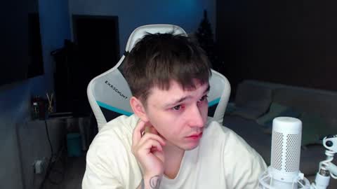 Jayce online show from 12/21/24, 03:58