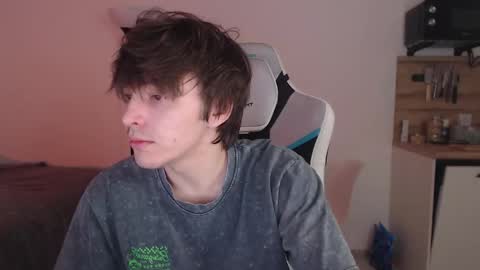 Snapshot of jayce_icestone chatting on 09/24/25, 08:06 Jayce online show from 09/24/25, 08:06