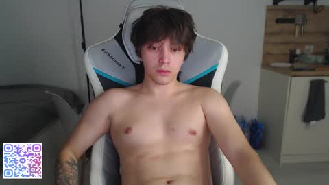 Snapshot of jayce_icestone chatting on 10/07/25, 05:04 Jayce online show from 10/07/25, 05:04