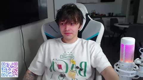 Jayce online show from 06/09/26, 02:01