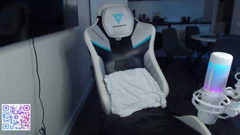 Jayce online show from 06/12/26, 02:49