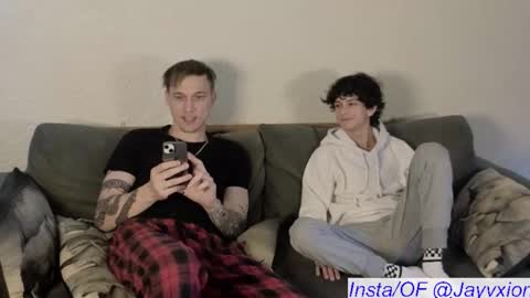 Snapshot of jaycex_69 chatting on 10/09/25, 11:41 THE HOUSE online show from 10/09/25, 11:41