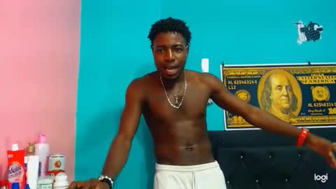 Snapshot of jaycolinss chatting on 02/16/26, 04:41 jaycollins online show from 02/16/26, 04:41