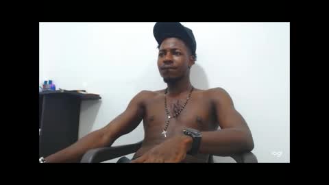 Snapshot of jaycolinss chatting on 04/07/26, 02:12 jaycollins online show from 04/07/26, 02:12