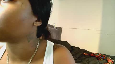 Naomiruty online show from 10/22/25, 01:28