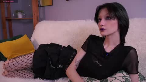 Snapshot of jayemath chatting on 06/05/26, 11:49 Emma online show from 06/05/26, 11:49