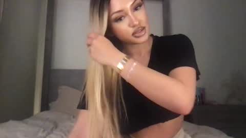 Jayla online show from 10/05/25, 05:28